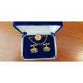 RARE & COLLECTABLE GOLD PLATED CUFF LINKS & TIE PIN WITH CHAIN