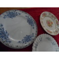 Lot of oddment wall plates and little plates