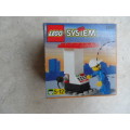 LEGO System 2887 Petrol Station Attendant and Pump , sealed