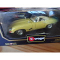 JAGUAR E TYPE CABRIOLET 1961[ YELLOW]   1/18  Scale