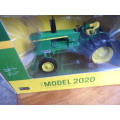 Spec Cast 1965 John Deere Model 2020 Tractor 1/16 Scale High Detail Diecast HTF mint boxed
