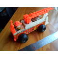 VINTAGE FISHER PRICE PULL ALONG FIRE TRUCK