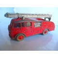 DINKY TOYS Supertoys #955 Fire Engine , WINDOWS, MADE IN ENGLAND  [M23]