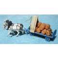 Preiser HO gauge Horses and Wagon Loaded with Beer Barrels and Figure