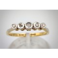 18ct gold and platinum ring set with 5 white diamonds