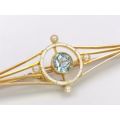 Magnificent Edwardian 15ct gold and aquamarine brooch