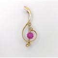 Pretty pink tourmaline treble clef brooch (9ct gold)