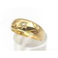 Vintage 18ct gold gypsy ring set with a single diamond