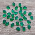 Oval cabochon Green onyx 2.16 Cts Brilliant gemstone 4 Pieces 4x6mm