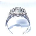 0.750ct DIAMOND RING**DOUBLE HALO ** ROUND / BAGUETTE CUT   WHITE GOLD LADIES