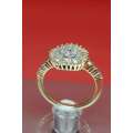 CLUSTER DESIGN 1.250ct DIAMOND RING  YELLOW GOLD **SUPER SPARKLY **