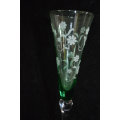 Beautifull tall etched green clear bauble vase