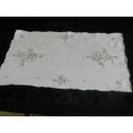 COTTON EMBROIDERED TRAY CLOTH