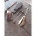 Various lot of shoe stretchers and other related items