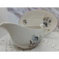 VINTAGE : 1940`s Alfred Meakin Porcelain : Gravy/Sauce Boat and Tray