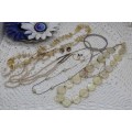 VINTAGE : Lot of 7 Jewellery pieces