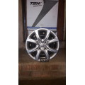 Hyundai Accent 14" standard rims with wheel caps & nuts
