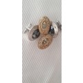 2 Pairs of vintage Men`s cufflinks mint condition