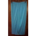CHRISTMAS SPECIAL!!! LADIES:  LONG BLUE SKIRT - MAKE: CASUAL INSYNC - SIZE: 32