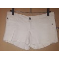 Ladies - Short White Shorts - Make - Re - Size - 34
