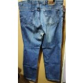 Mens - Blue Jeans - Make - Levi Strauss Signature - Size - Relaxed Fit