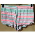 Ladies - Multicolored Shorts - Make - o make - Size - no size