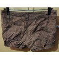 Ladies - Short Brown Shorts - Make - RT - Size - 34