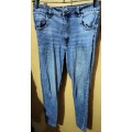 Ladies - Blue Jeans - Make - Cotton On - Size - Aus 10, USA 6, Eur 38