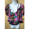 Ladies - Multicolored Top - Make - RT - Size - M