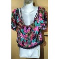 Ladies - Multicolored Top - Make - RT - Size - M