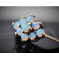 DELICATE VINTAGE OPAL FLORAL CLUSTER 9ct YELLOW GOLD RING. LONDON ASSAY 1992.  BEAUTIFUL IRIDESCENCE
