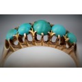 RATHER SPECIAL EARLY 20th CENTURY FIVE STONE TURQUOISE RING. 18ct YELLOW GOLD. RAISED OPENWORK