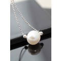 DELICATE GENUINE BAROQUE PEARL STERLING SILVER 925 NECKLACE. SIMPLE AND ELEGANT.