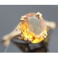 GORGEOUS SOLITAIRE CITRINE RING. 1,6ct. VINTAGE 1970 EXCELLENT CLARITY DEEP YELLOW 9ct YELLOW GOLD