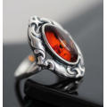 VINTAGE SCROLL DESIGN BALTIC AMBER AND STERLING SILVER RING. 925. AUTHENTIC AMBER FROM POLAND.