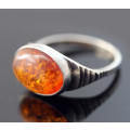 STRIKING LARGE VINTAGE HORIZONTAL OVAL STERLING SILVER BALTIC AMBER RING FABULOUS RICH HONEY HUE