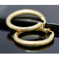 CLASSIC VINTAGE ENGLISH 9CT YELLOW GOLD HOOP EARRINGS WITH TWISTED DETAIL. GOOD SIZE 25 mm DIAMETER