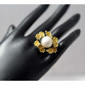 UNUSUAL HANDCRAFTED NATURAL PEARL CABOCHON GUNMETAL-& GOLDHUED STERLING SILVER LARGE RAISED DESIGN