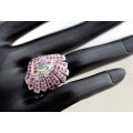 LARGE, HEAVY SOLID STERLING SILVER REAL RUBY AND EMERALD RING BROAD SHANK 9,8 grams!