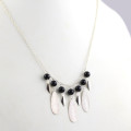 UNUSUAL FRINGED SPINEL BEADED PENDANT NECKLACE ON SLENDER 40CM STERLING SILVER CABLE CHAIN. 925