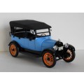 Reo Touring  (1917) 1:32 Signature Models
