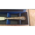 GEORGE BUTLER SILVERSMITHS CHEESE KNIFE MINT.