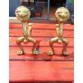 ANTIQUE SOLID BRASS LIONS HEAD FIRE DOGS 270 MM HIGH