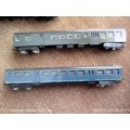 Lima Rolling stock 5 x coaches!!