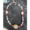 Chunky pink short beaded necklace. SN16