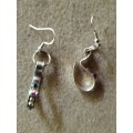 Small freeform oval crystal earrings. E110