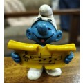 Vintage Smurf (with dirt on the back)