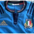 Italy player issue rugby jersey