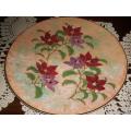 BEAUTIFUL LARGE ROYAL DOULTON CHARGER. MAGNOLLA. SIZE 34CM.