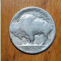 ` American 5 Cent Buffalo Nickel - 1920 `